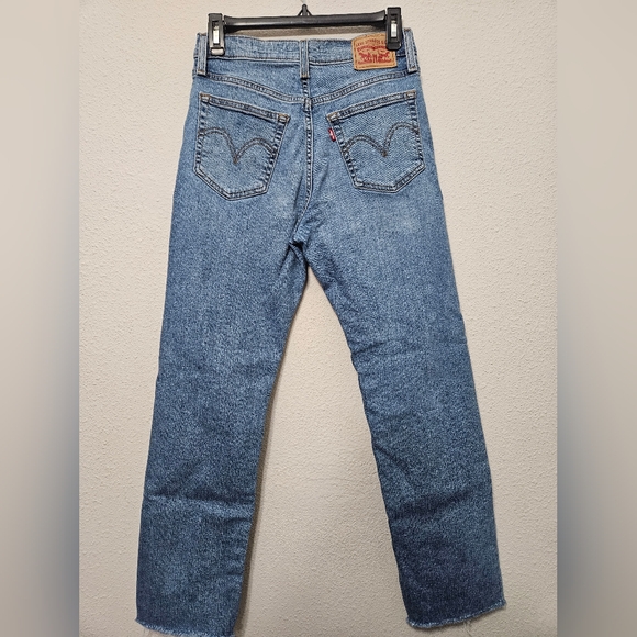 Levi's 27 wedgie straight leg high waist button fly raw hem distressed jeans - Picture 3 of 14